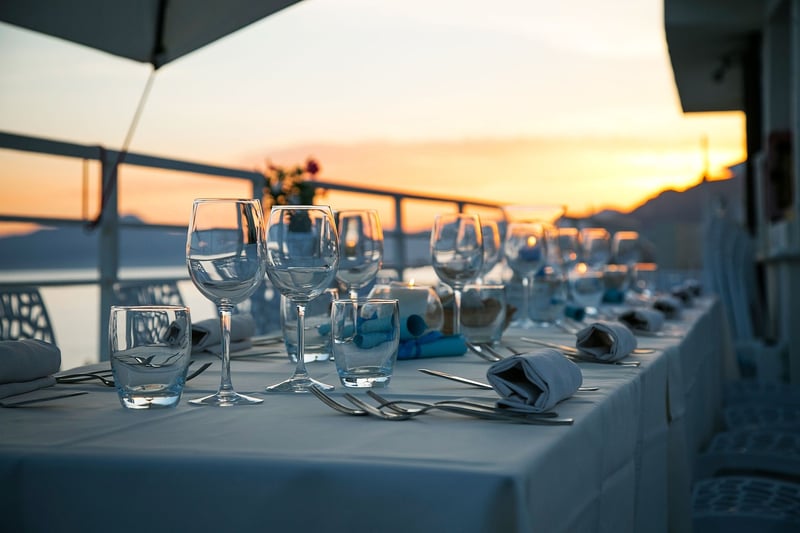 Nature-Themed Table Settings